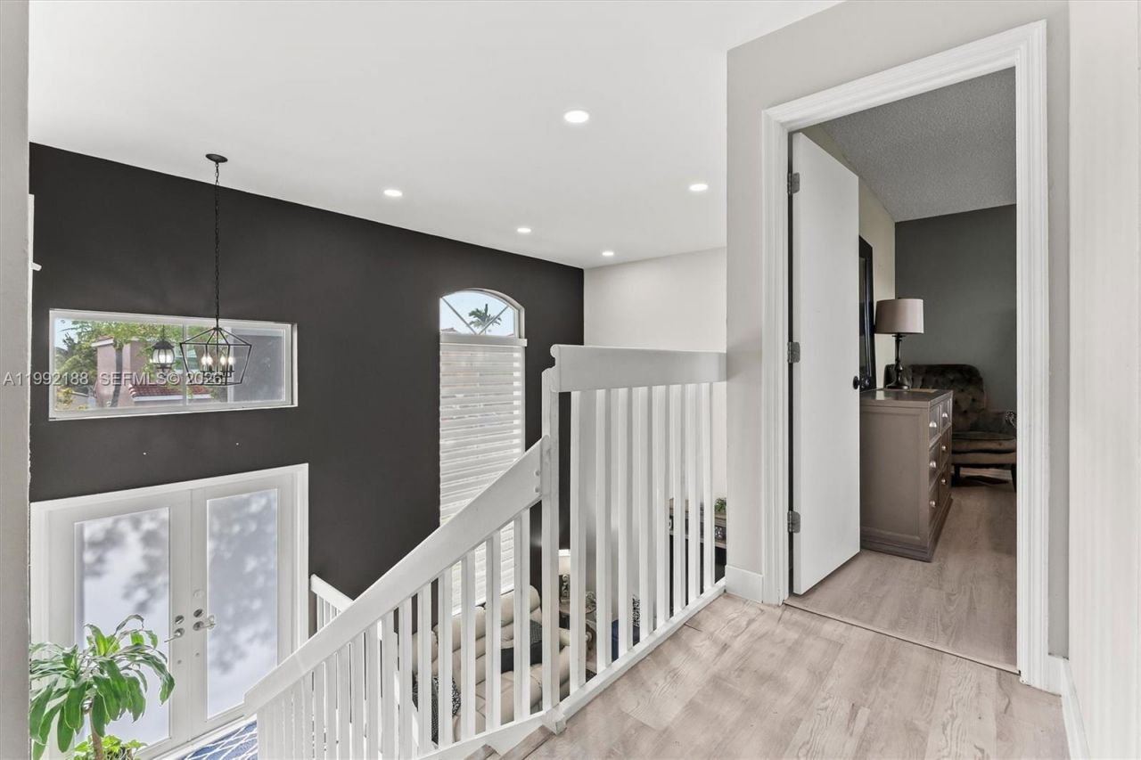 4420 SW 82nd Way , Davie, FL 33328 Photo