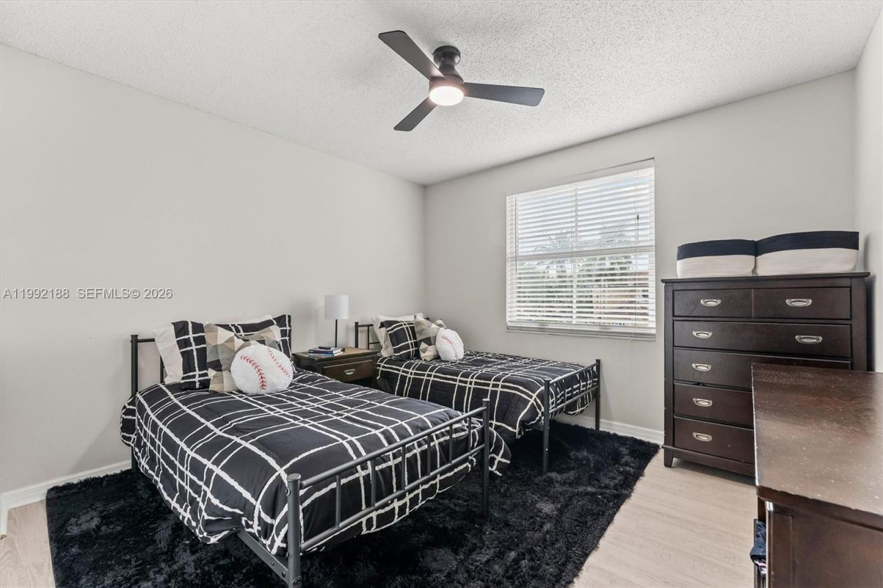 4420 SW 82nd Way , Davie, FL 33328 Photo