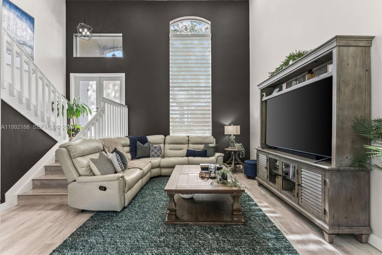 4420 SW 82nd Way , Davie, FL 33328 Photo