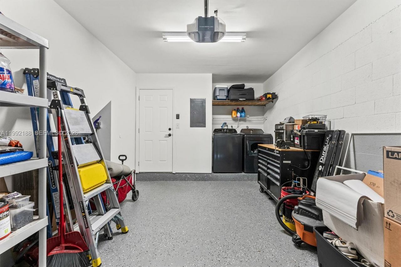 4420 SW 82nd Way , Davie, FL 33328 Photo