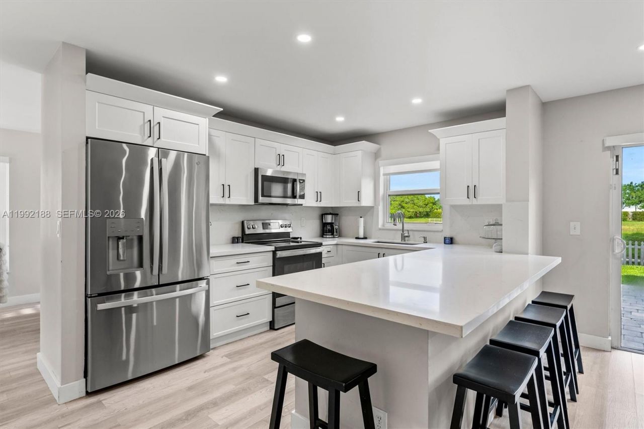 4420 SW 82nd Way , Davie, FL 33328 Photo