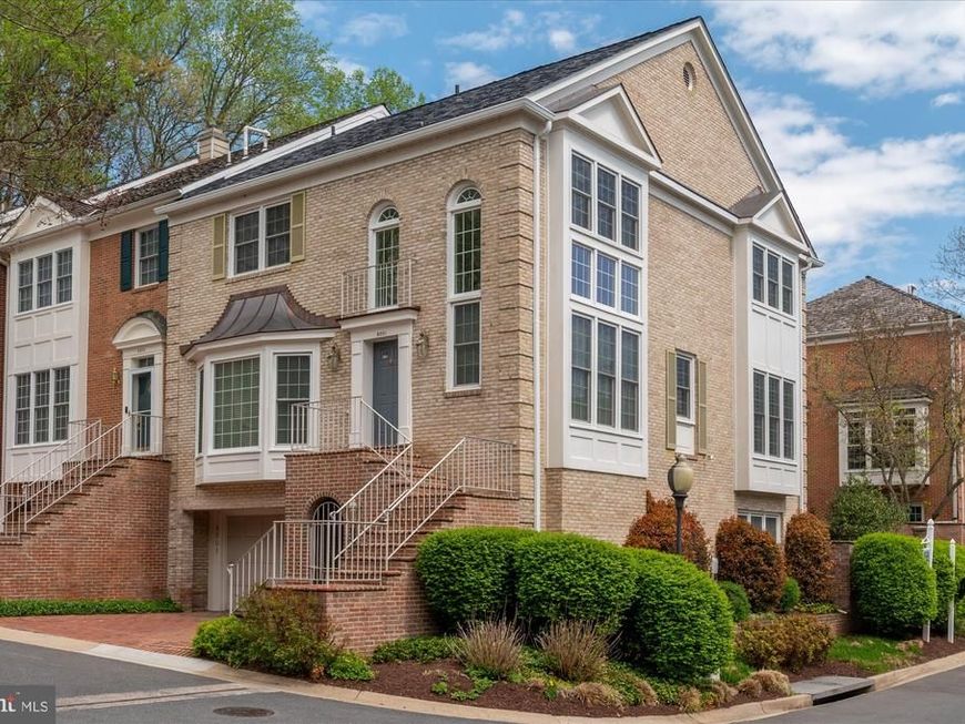 8001 Quarry Ridge Way, Bethesda, MD 20817 Main Photo