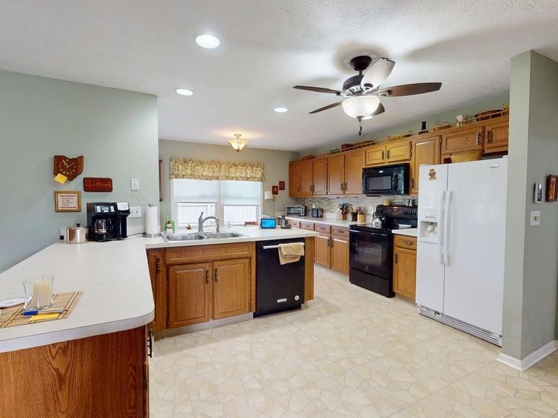 34 Daisy Drive, New London, OH 44851 Photo 19