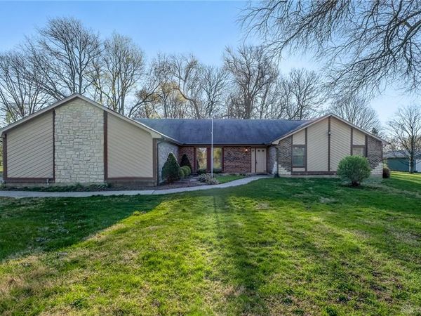 276 S Fairfield Road, Beavercreek Township, OH 45305