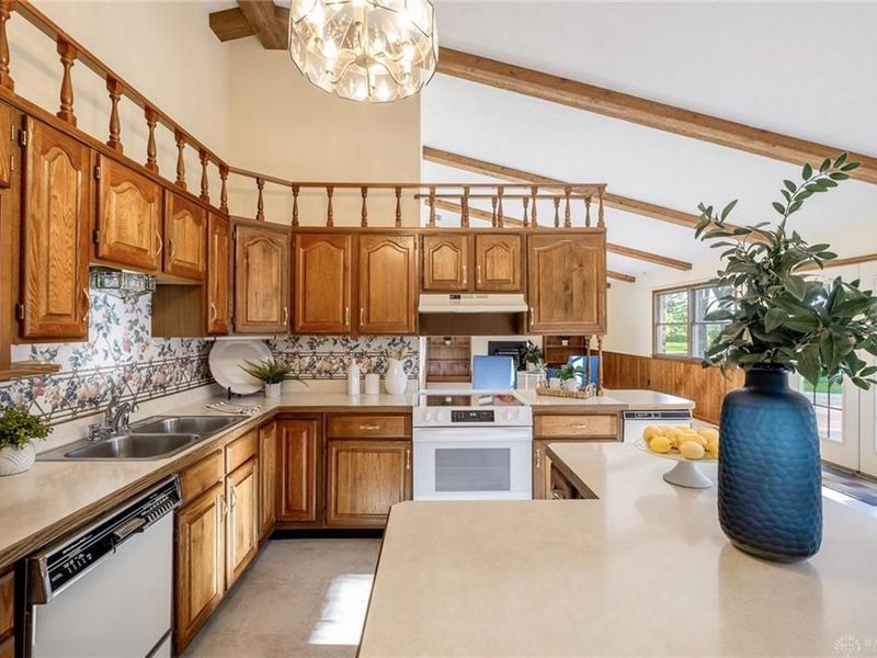 276 S Fairfield Road, Beavercreek Township, OH 45305 Photo 10