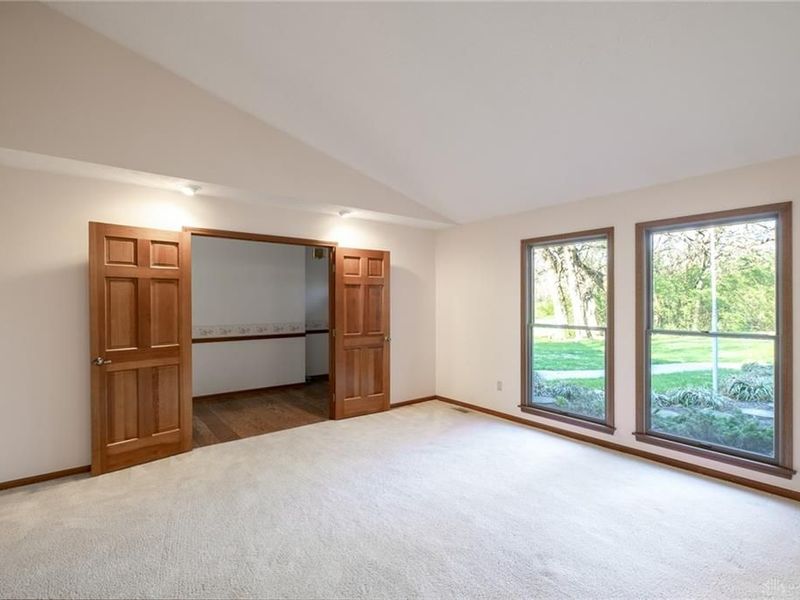 276 S Fairfield Road, Beavercreek Township, OH 45305 Photo 4