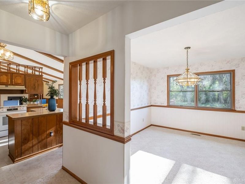 276 S Fairfield Road, Beavercreek Township, OH 45305 Photo 6