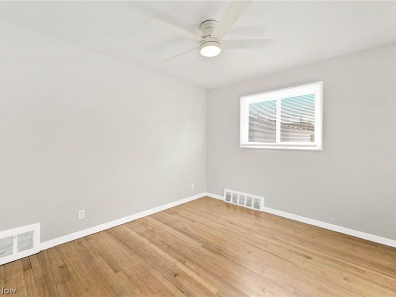 16159 Bowfin Boulevard , Brook Park, OH 44142 Photo 10