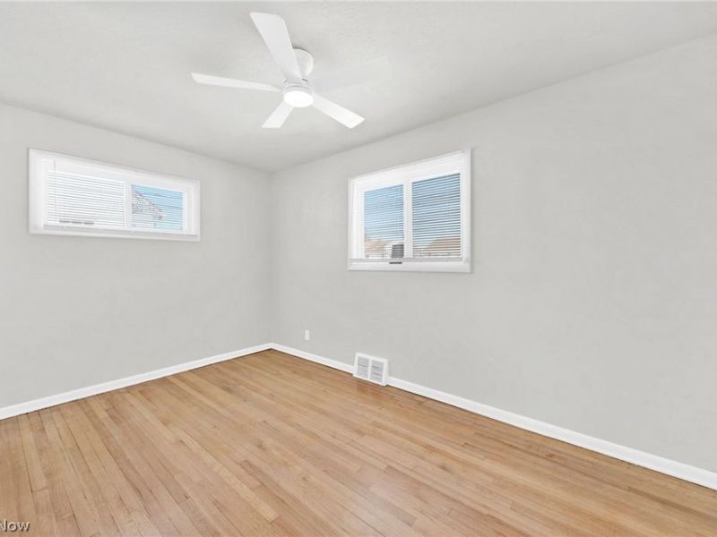 16159 Bowfin Boulevard , Brook Park, OH 44142 Photo 14