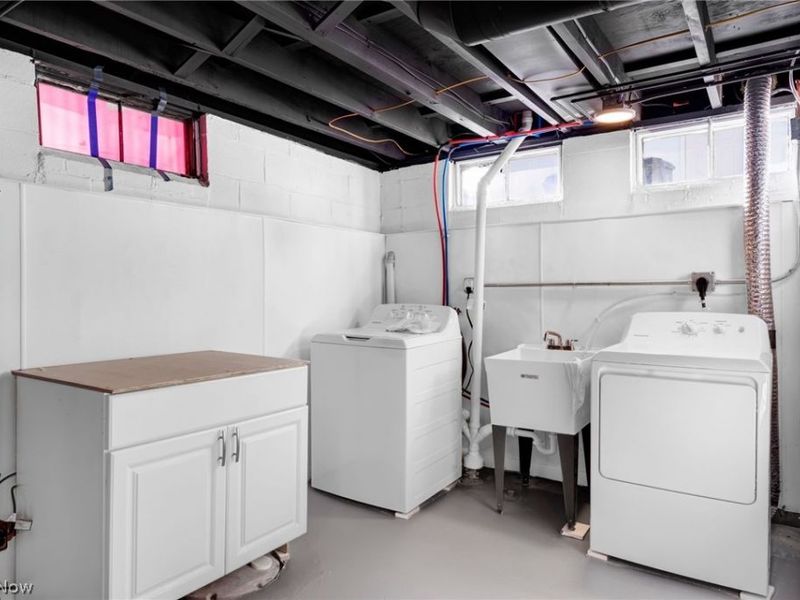 16159 Bowfin Boulevard , Brook Park, OH 44142 Photo 26