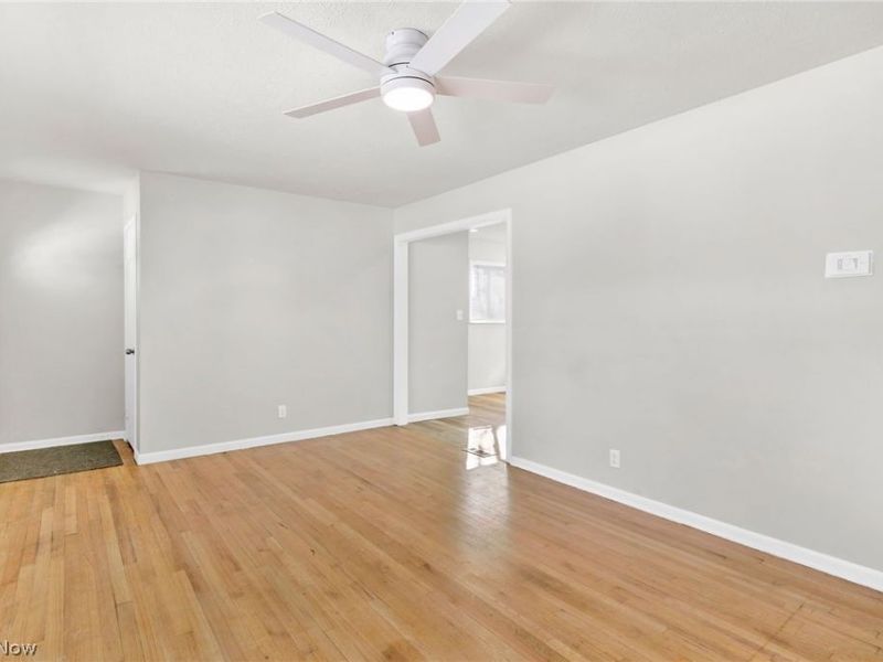 16159 Bowfin Boulevard , Brook Park, OH 44142 Photo 4