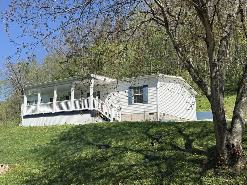 59 E Prong Locust Road, Milton, KY 40045 Photo 3
