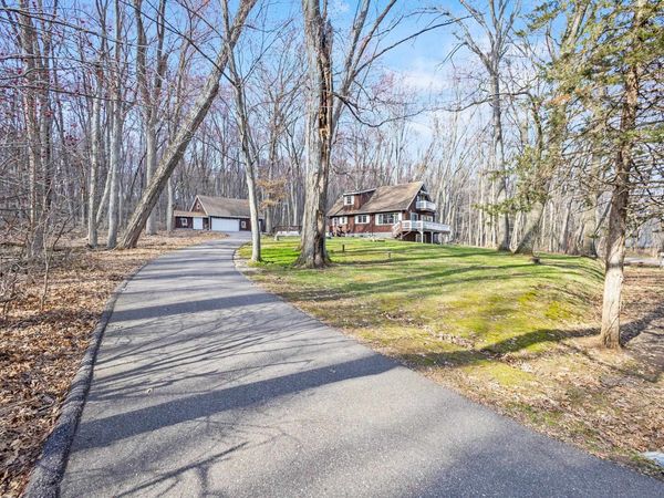 W11056 Lakeview Drive, Merrimac, WI 53561