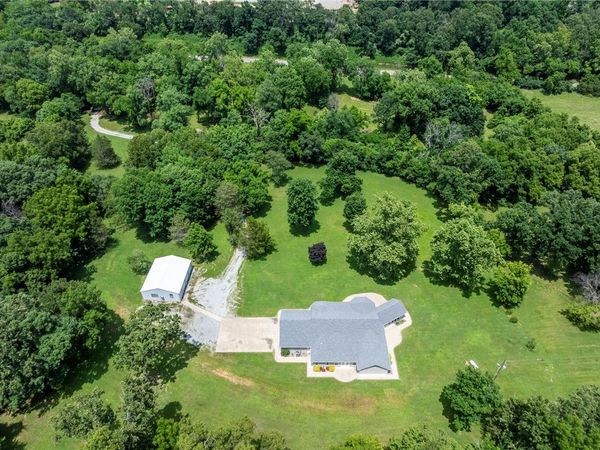 23001 Honey Creek Road, Sulphur Springs, AR 72768