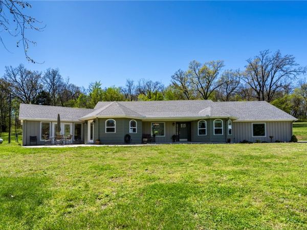 23001 Honey Creek Road , Sulphur Springs, AR 72768