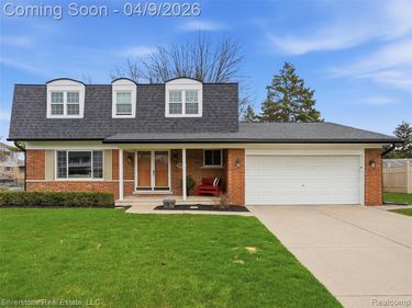 39722 Aynesley Street, Clinton Twp, MI 48038