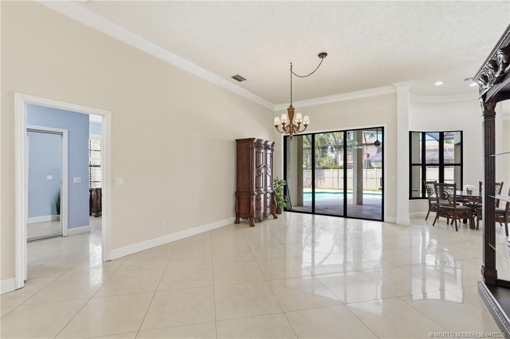 1102 SE Strathmore Drive, Port Saint Lucie, FL 34952 Photo