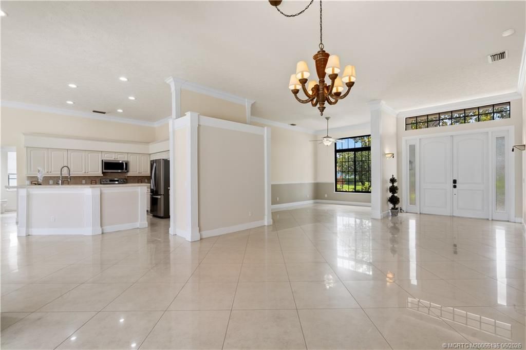 1102 SE Strathmore Drive, Port Saint Lucie, FL 34952 Photo