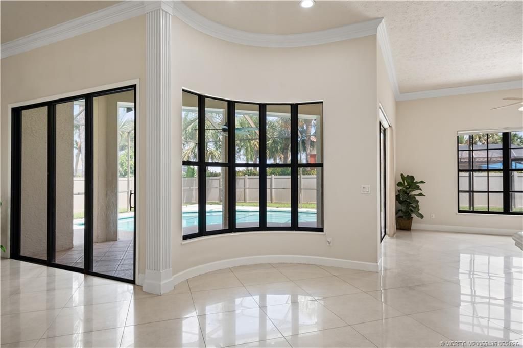 1102 SE Strathmore Drive, Port Saint Lucie, FL 34952 Photo