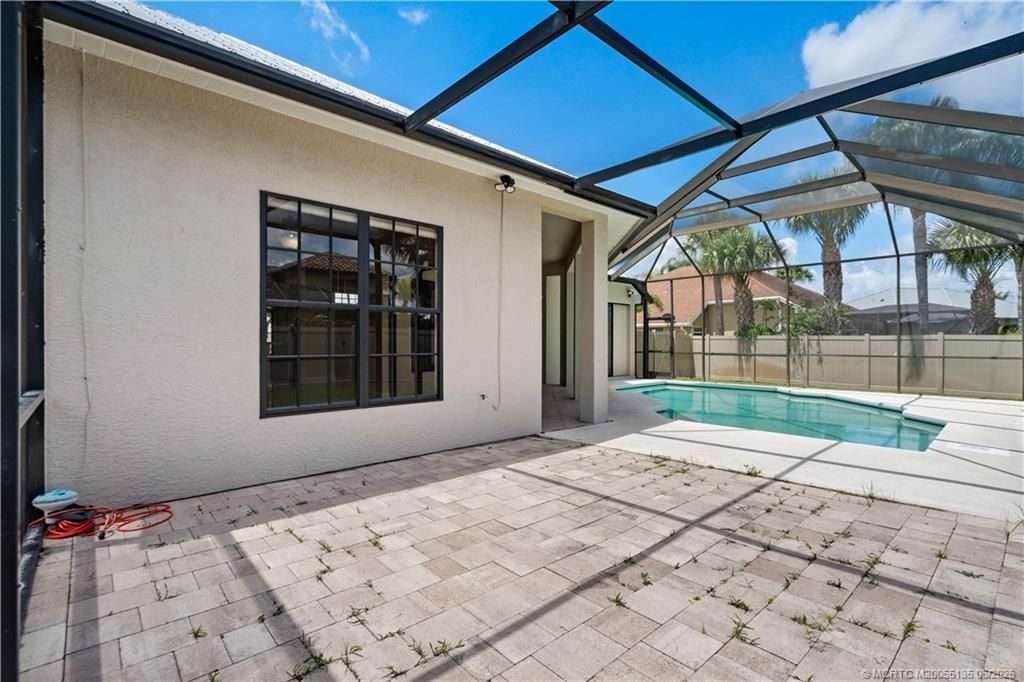 1102 SE Strathmore Drive, Port Saint Lucie, FL 34952 Photo