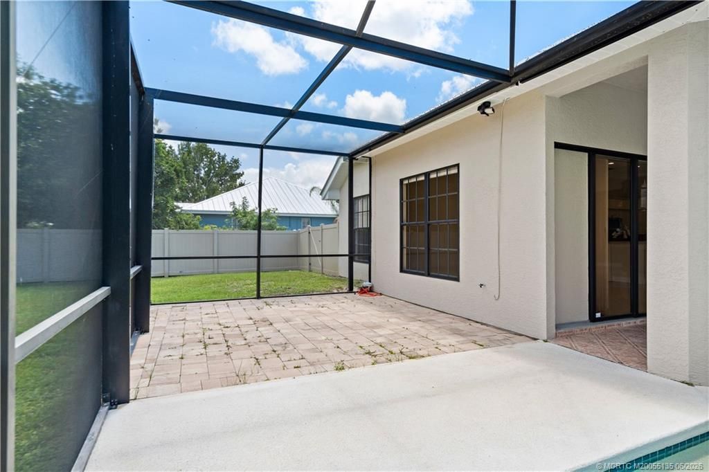 1102 SE Strathmore Drive, Port Saint Lucie, FL 34952 Photo