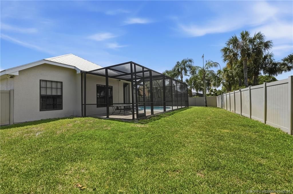 1102 SE Strathmore Drive, Port Saint Lucie, FL 34952 Photo