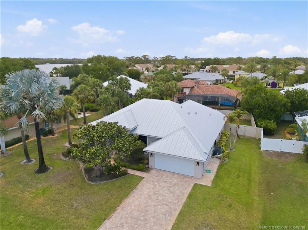 1102 SE Strathmore Drive, Port Saint Lucie, FL 34952 Photo