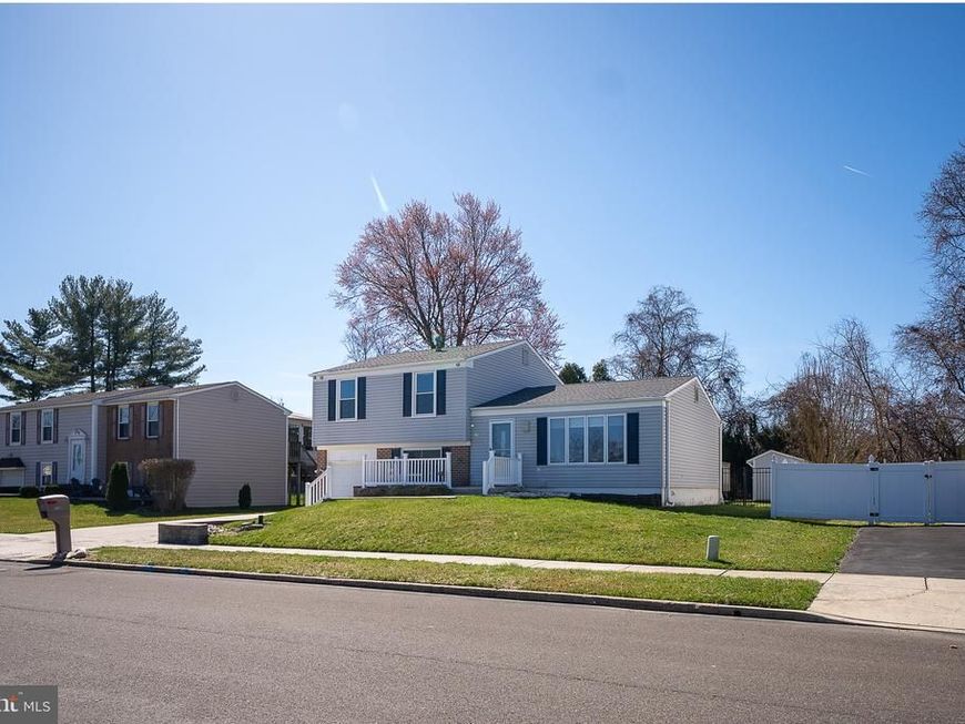 3221 Claridge Road, Bensalem, PA 19020 Main Photo