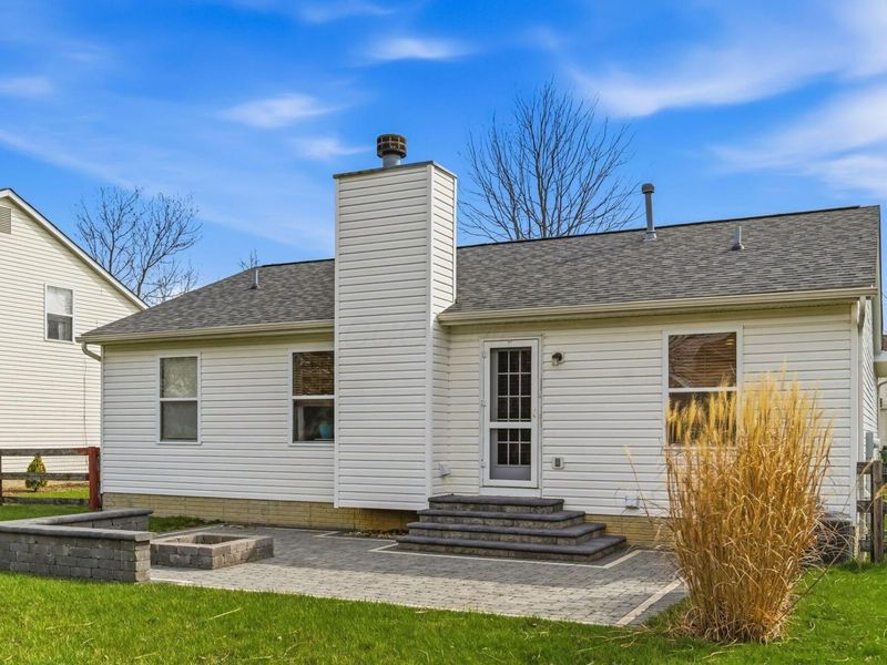 1862 Ashburn Drive, Delaware, OH 43015 Photo 5