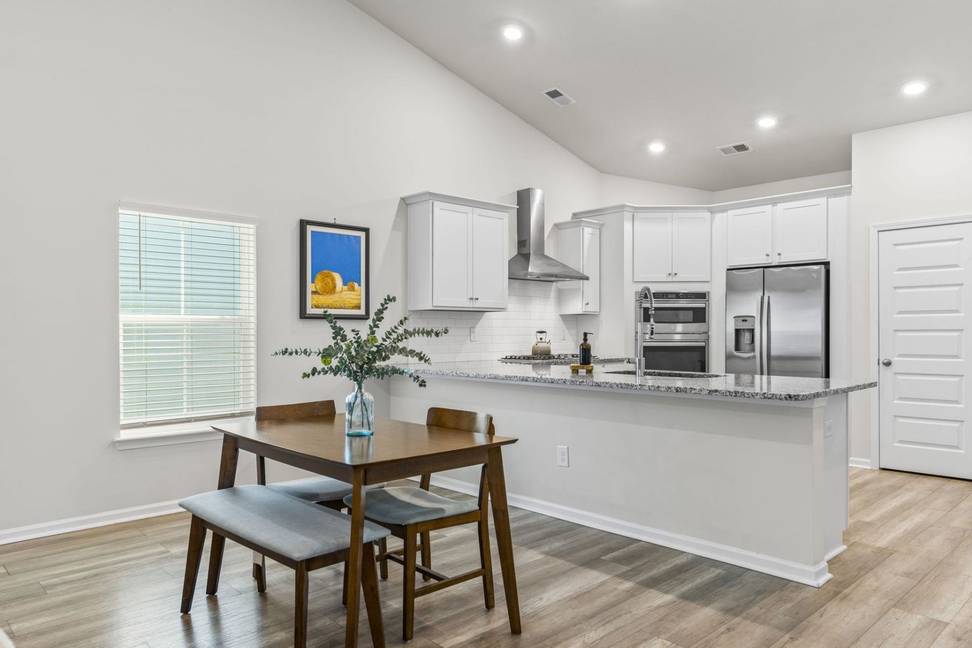 5807 Whitebark Dr. Photo 11