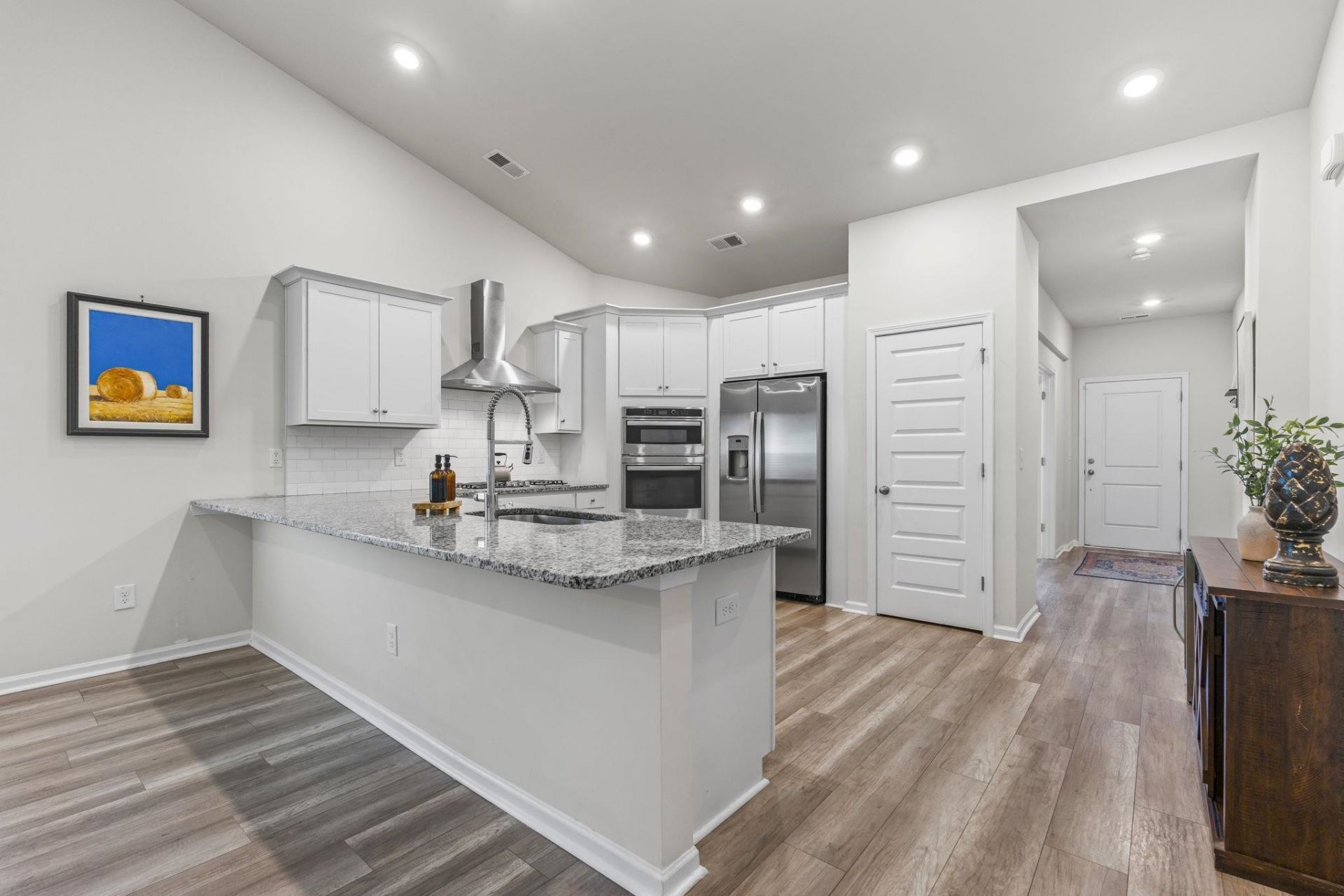 5807 Whitebark Dr. Photo 11