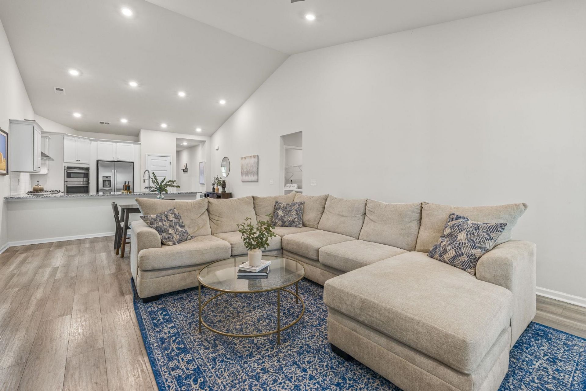 5807 Whitebark Dr. Photo 13