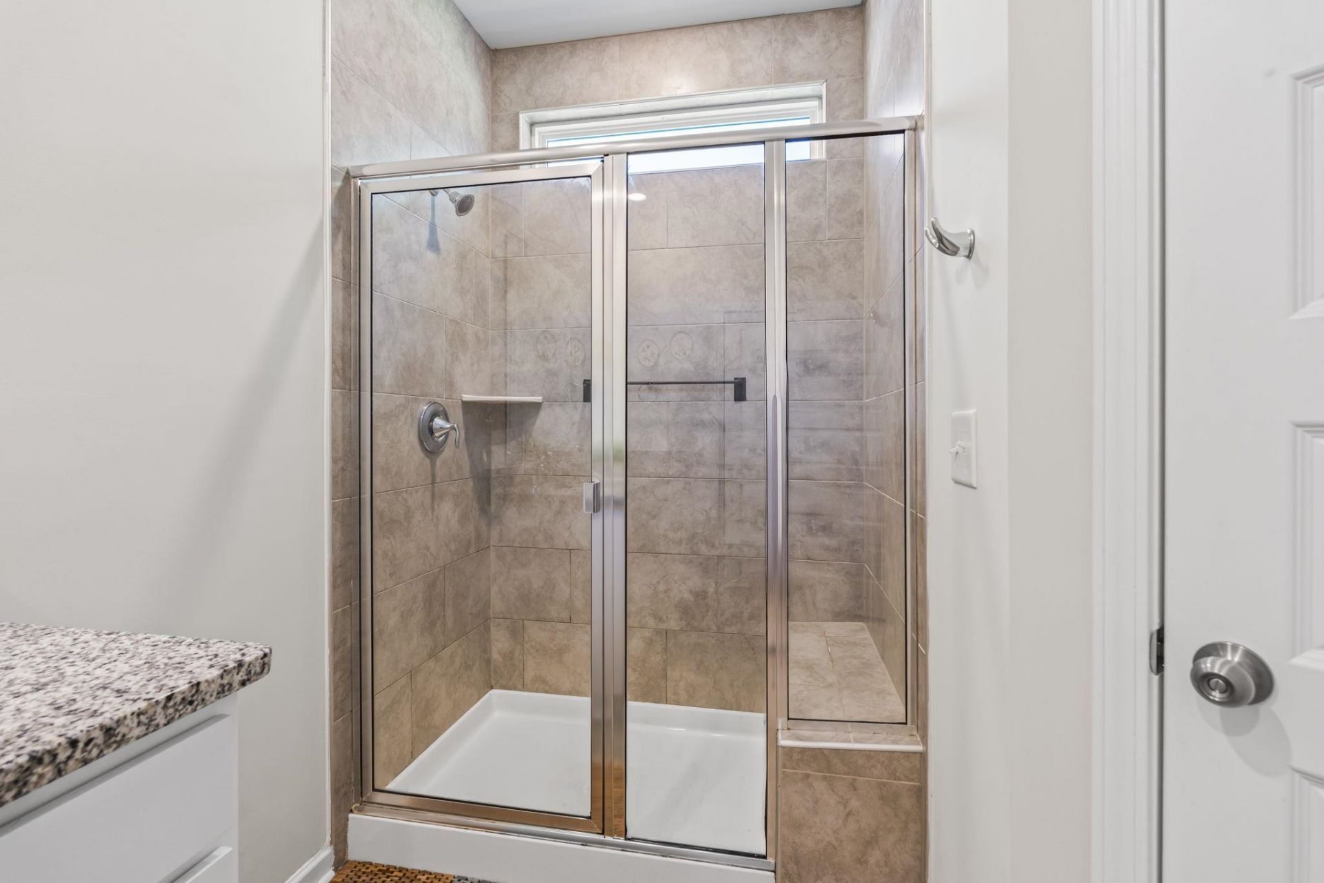 5807 Whitebark Dr. Photo 29