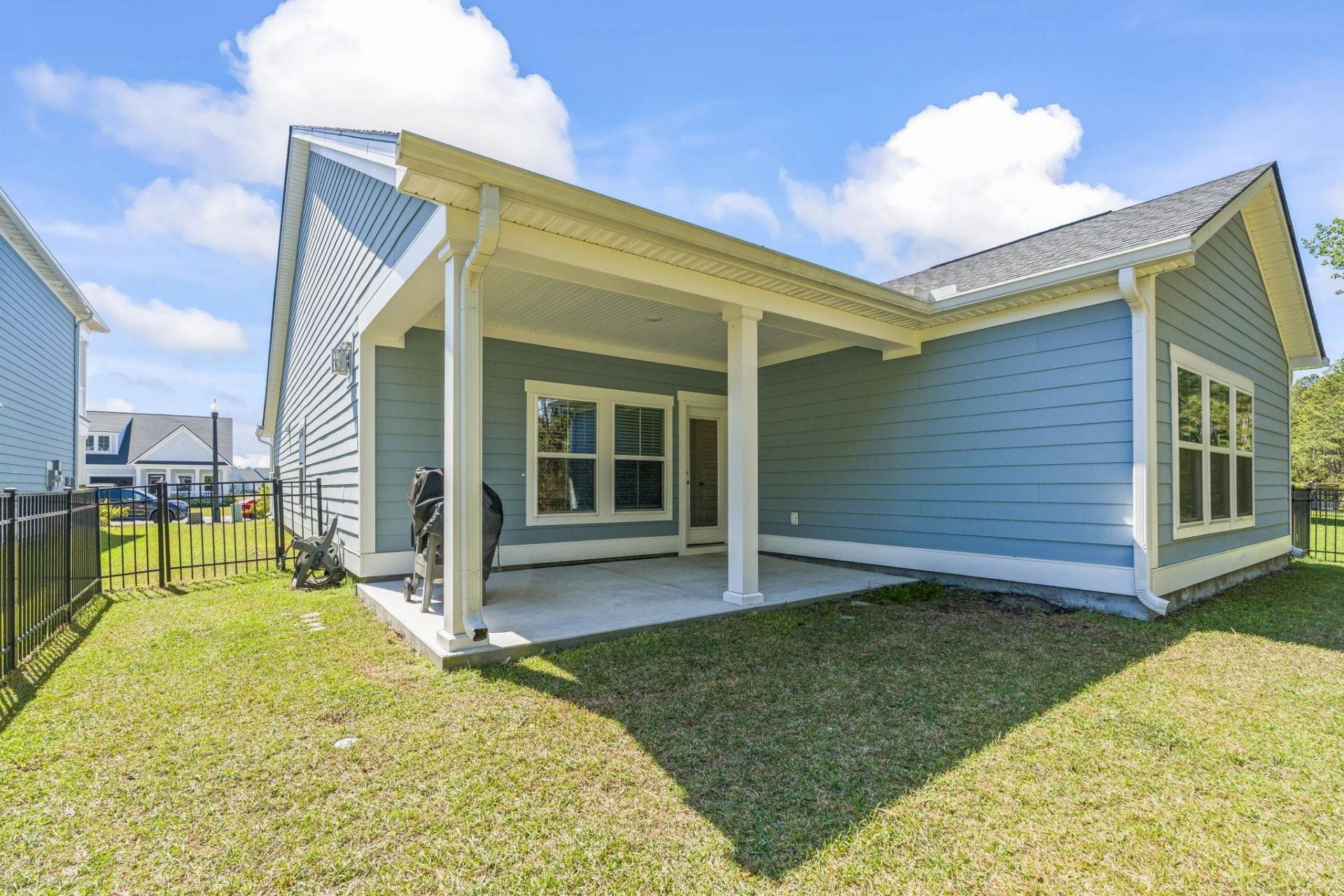 5807 Whitebark Dr. Photo 31