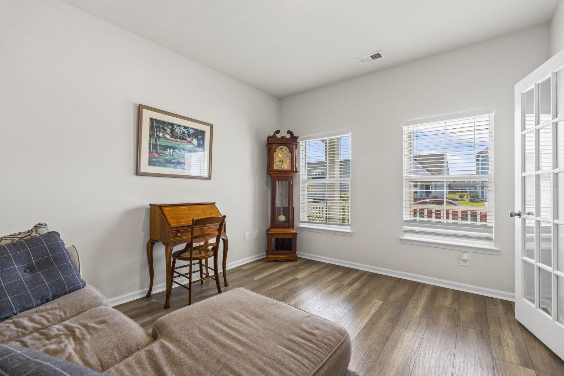 5807 Whitebark Dr. Photo 4