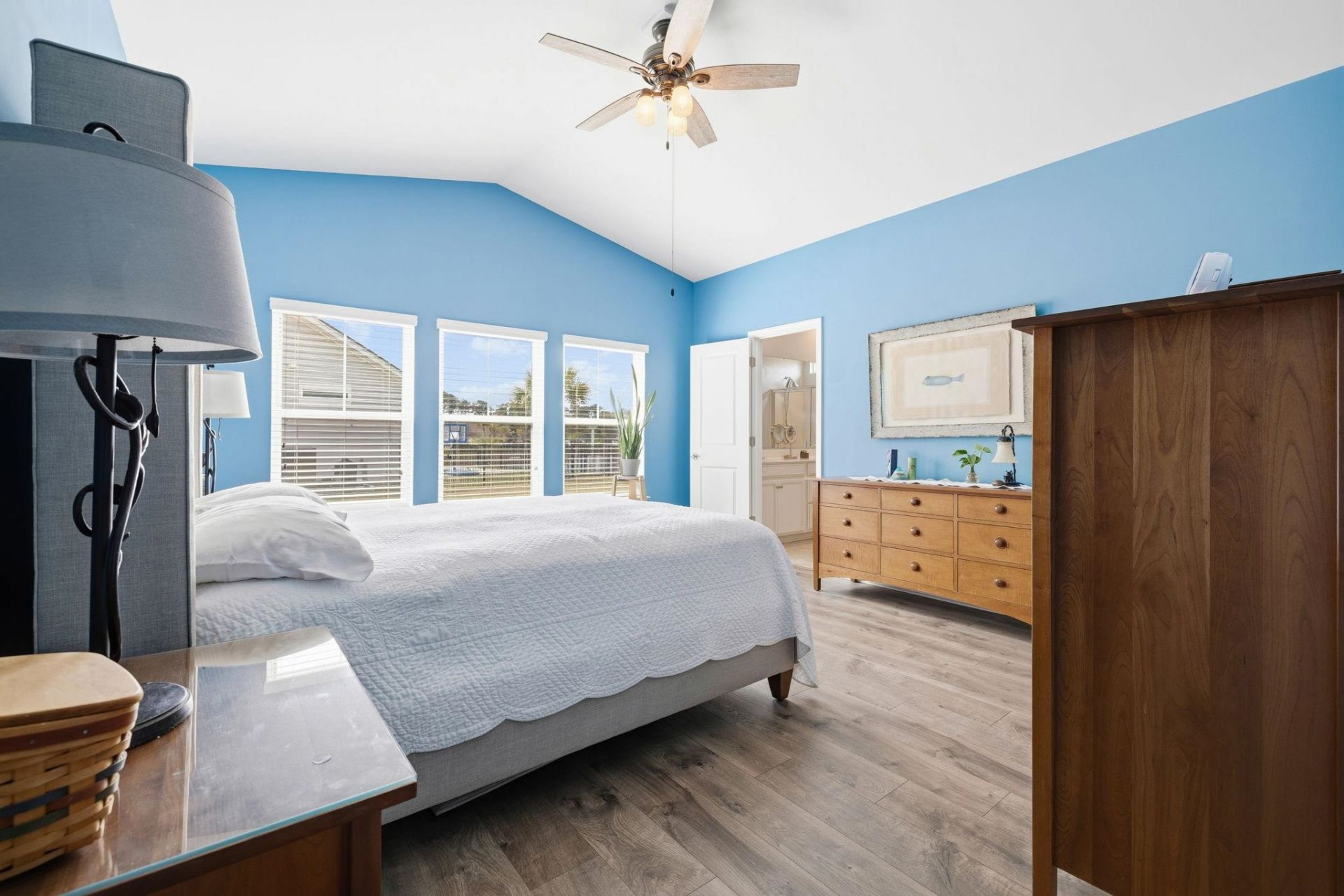 213 Sherwood Dr. Photo 17