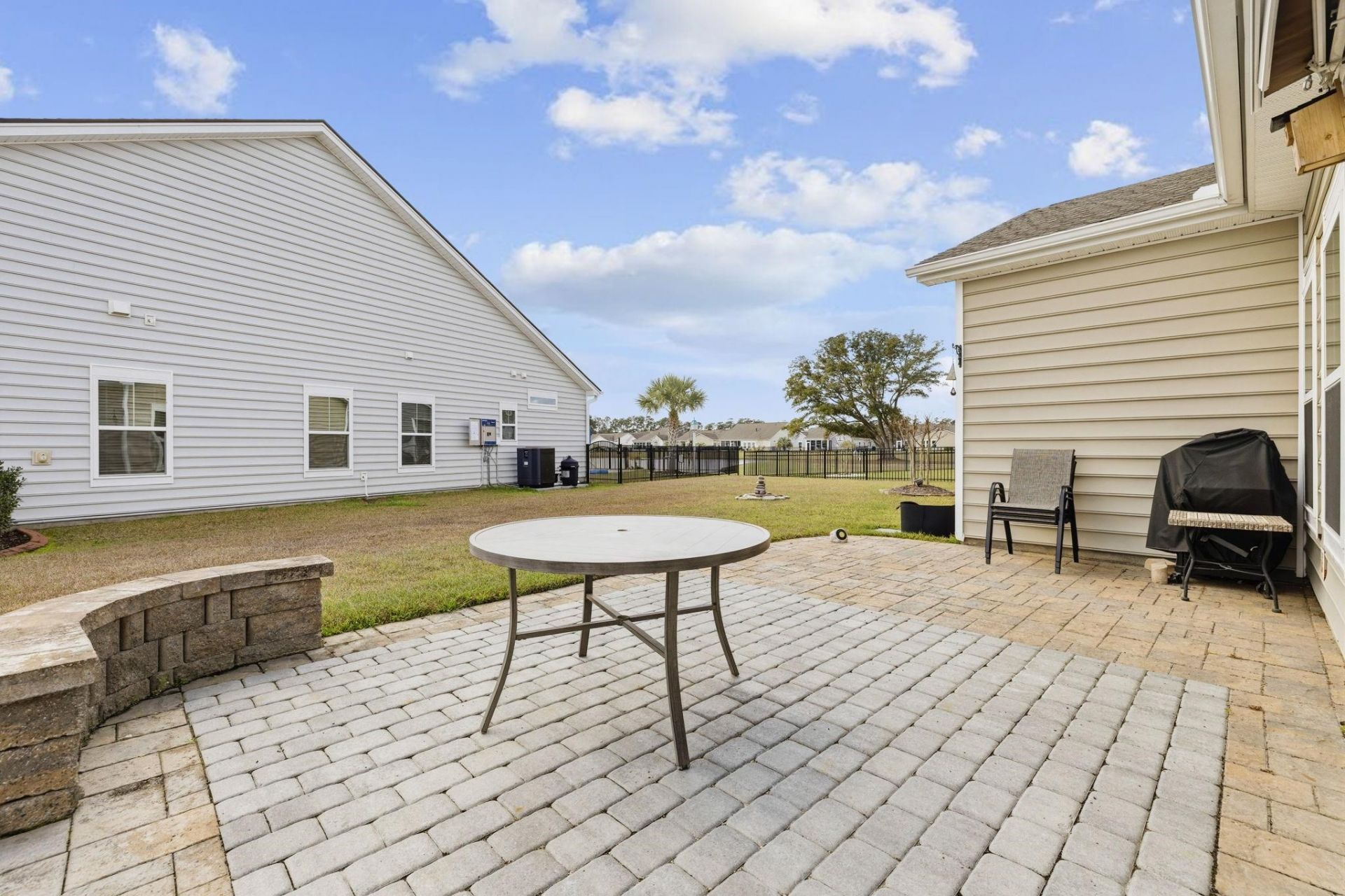 213 Sherwood Dr. Photo 28