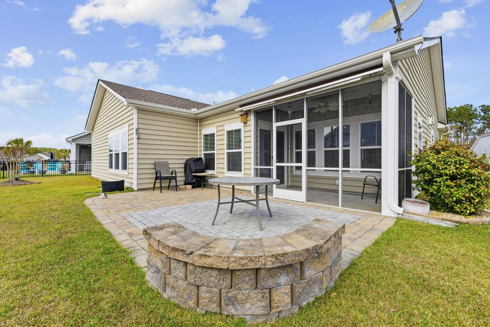 213 Sherwood Dr. Photo 30