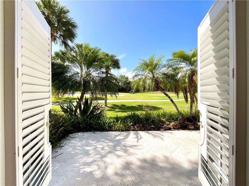 1365 St Catherines Circle, Vero Beach, FL 32967 Photo