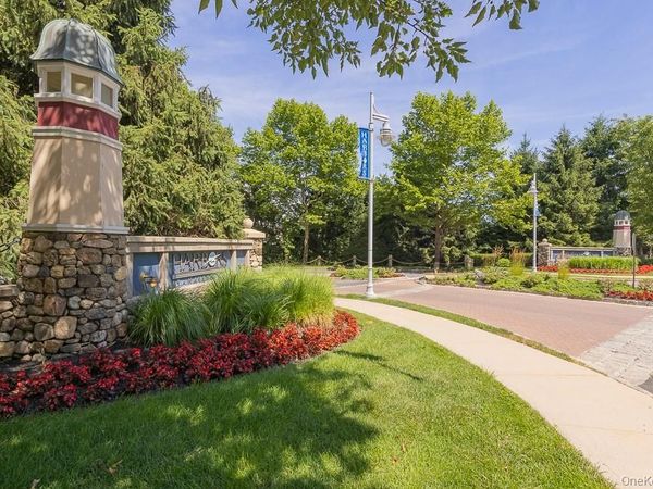 1321 Round Pointe Drive , Haverstraw, NY 10927