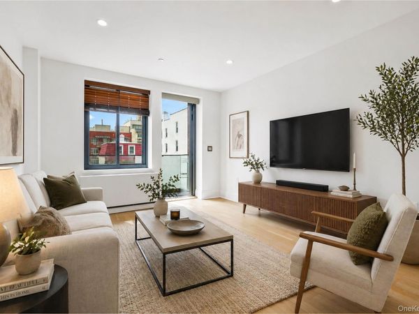 2343 31st Road, Unit 3B, Astoria, NY 11106