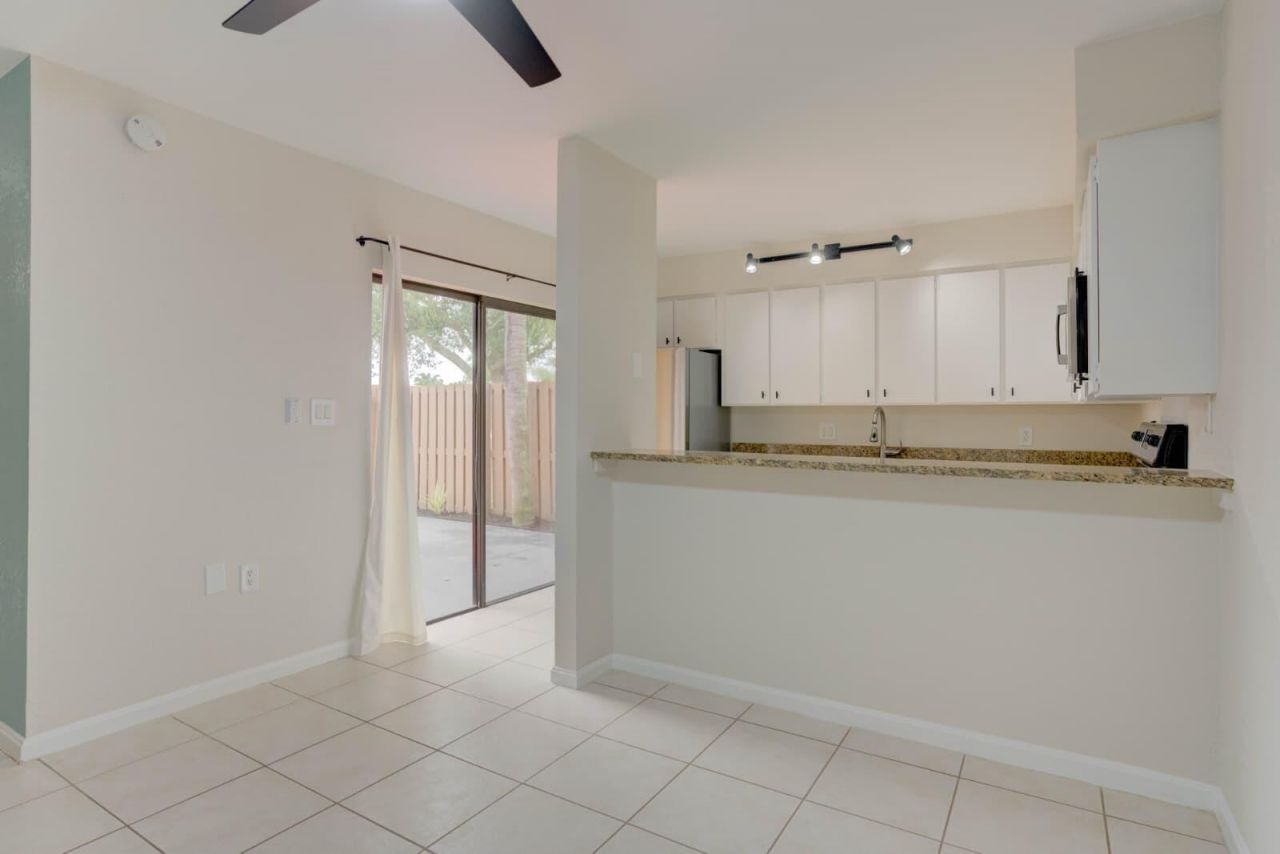 904 9th Court, Palm Beach Gardens, FL 33410 Photo