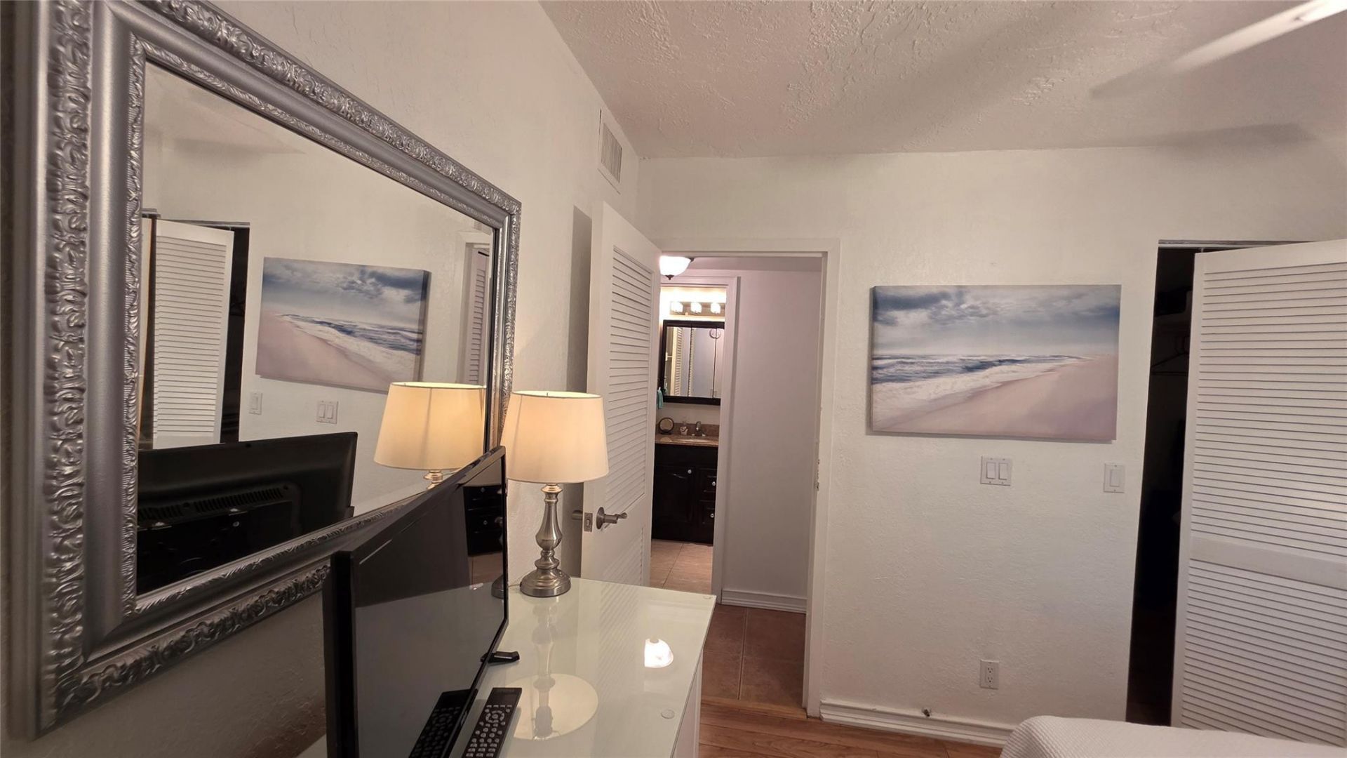 2801 Somerset Drive, Unit 211, Lauderdale Lakes, FL 33311 Photo