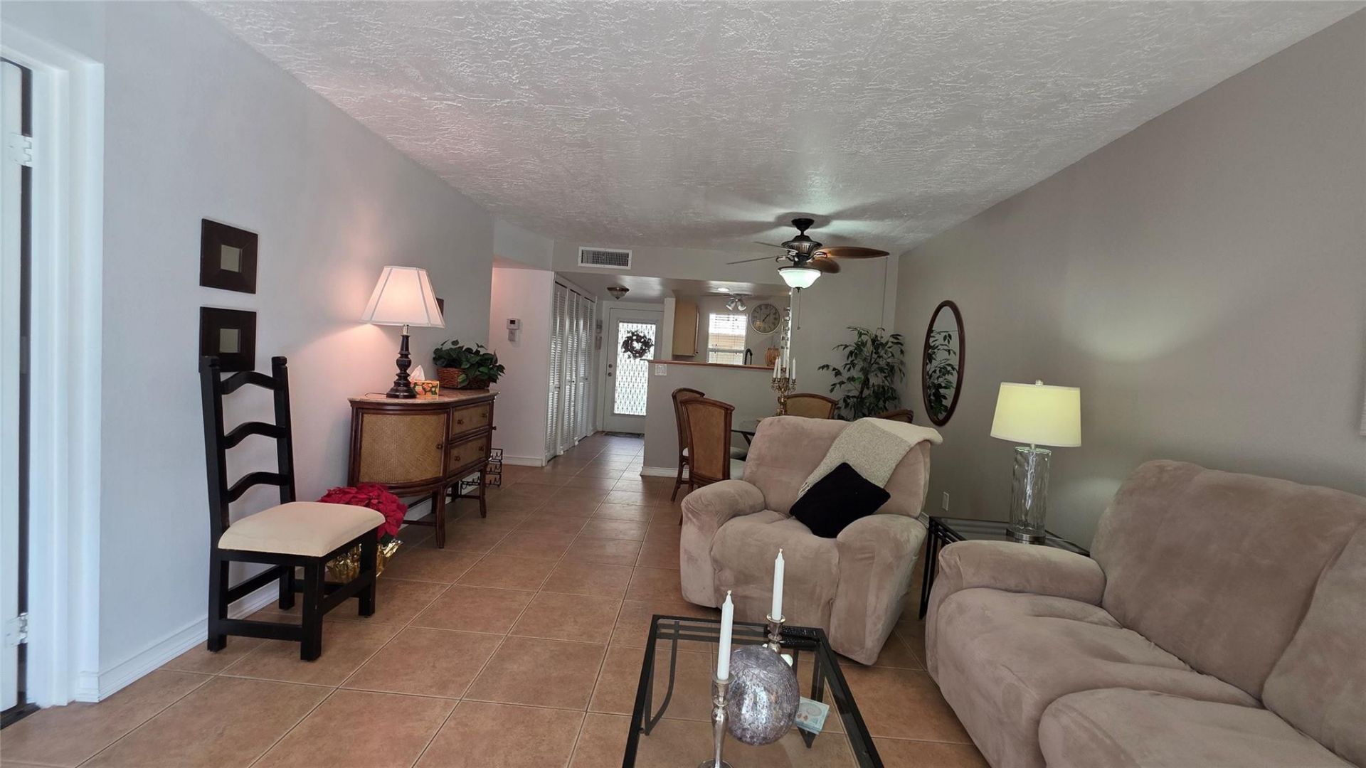 2801 Somerset Drive, Unit 211, Lauderdale Lakes, FL 33311 Photo