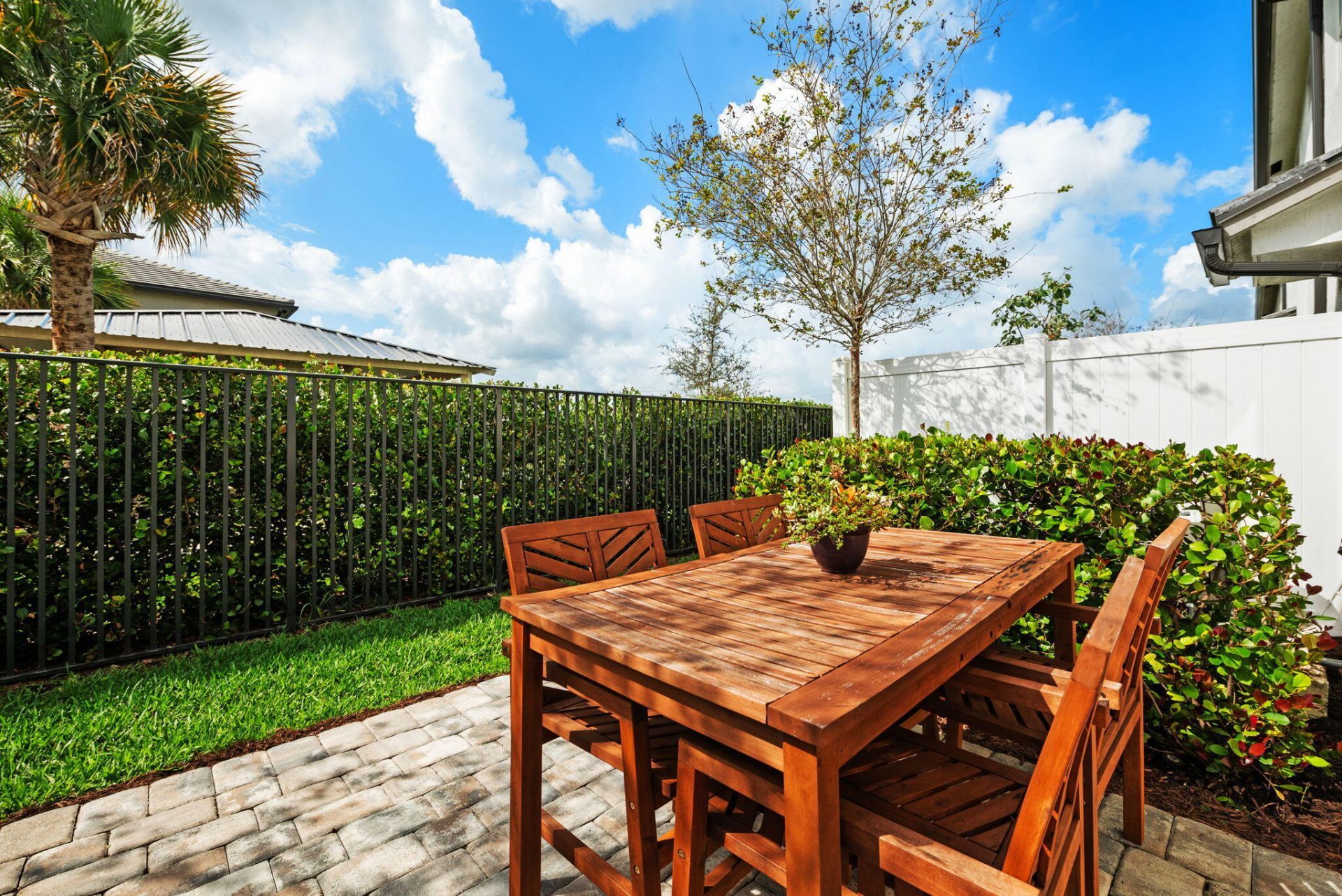 3248 Watercress Drive, Lauderdale Lakes, FL 33311 Photo