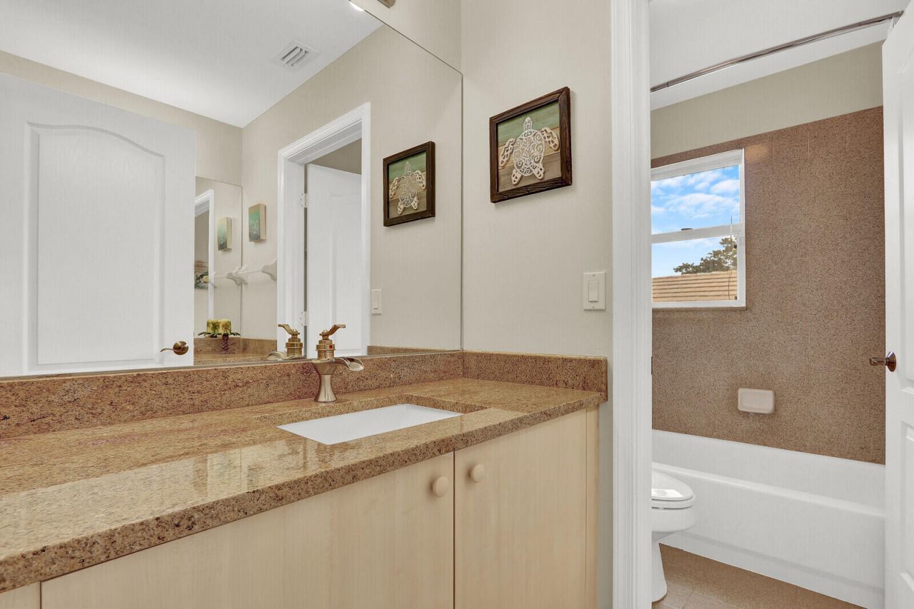 5690 Saddle Trail Lane, Lake Worth, FL 33449 Photo