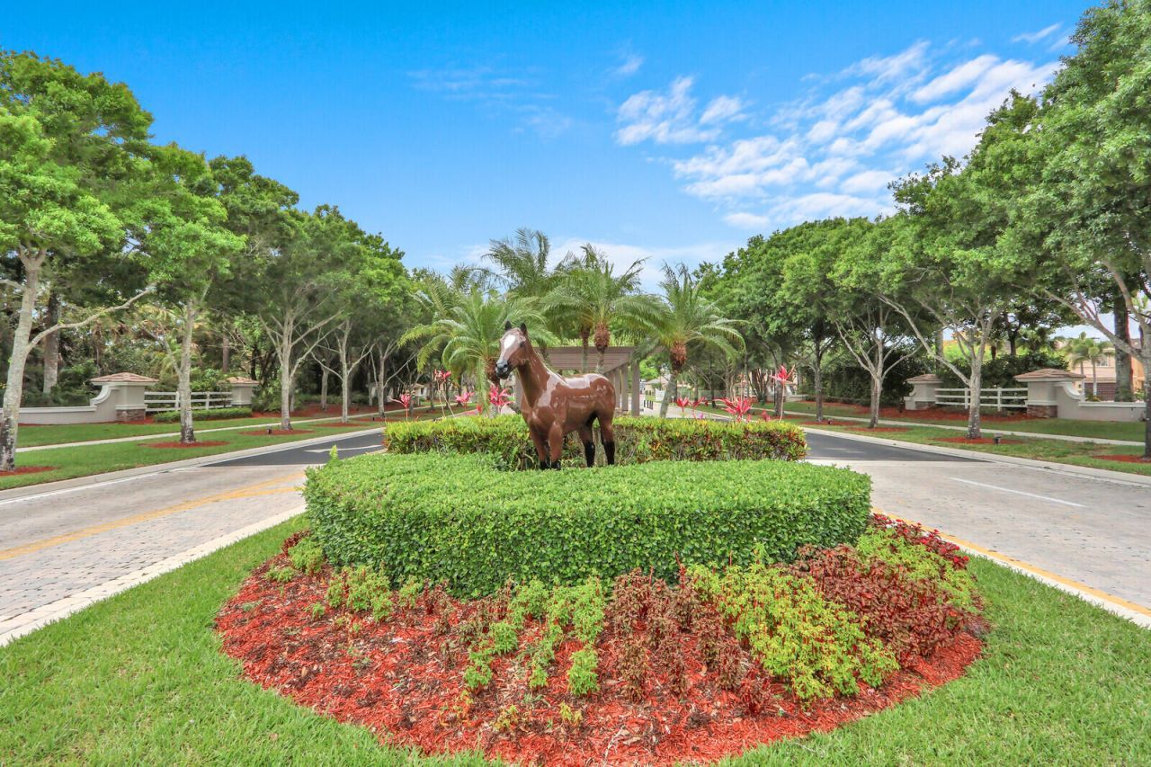 5690 Saddle Trail Lane, Lake Worth, FL 33449 Photo