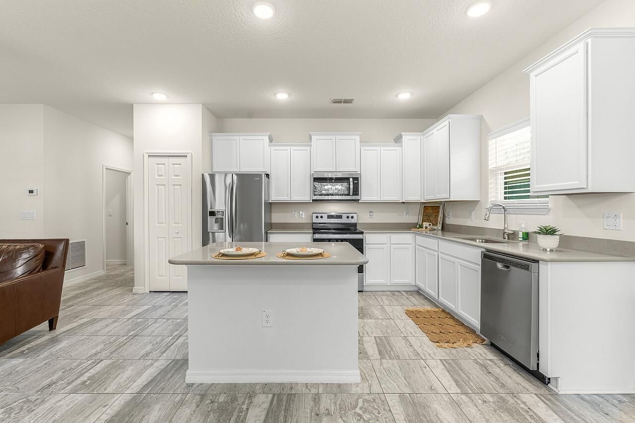 368 Sandcrest Circle, Sebastian, FL 32958 Photo