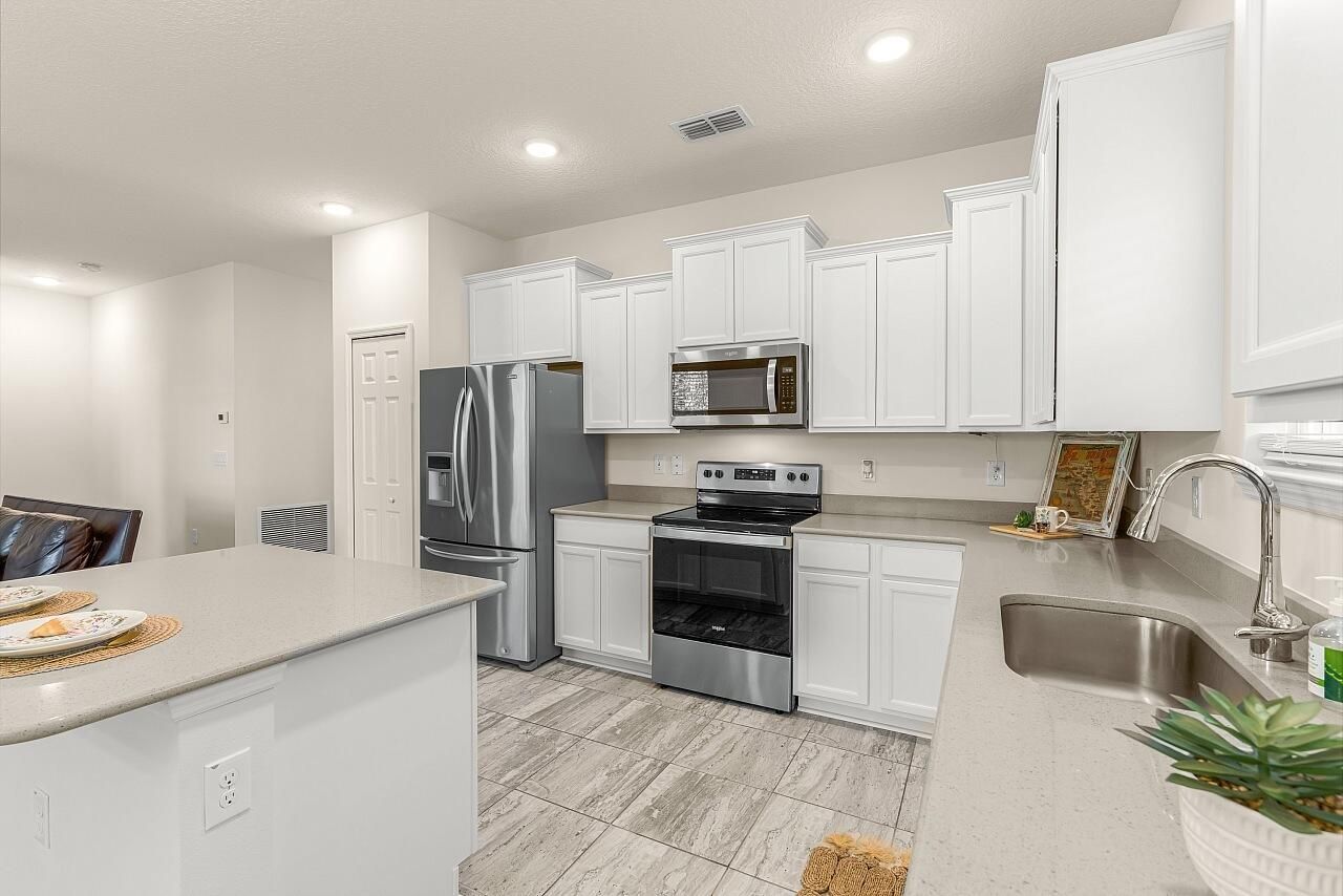 368 Sandcrest Circle, Sebastian, FL 32958 Photo