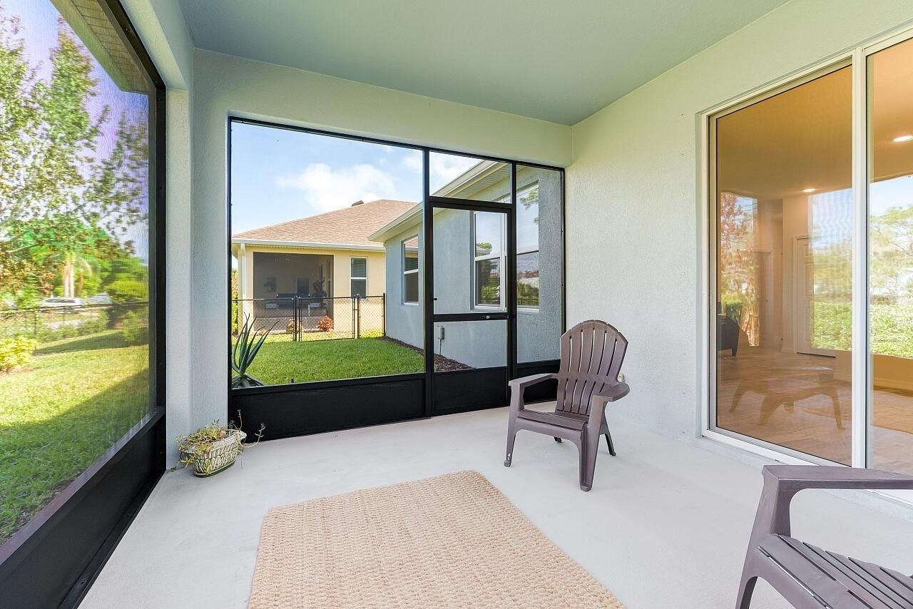 368 Sandcrest Circle, Sebastian, FL 32958 Photo